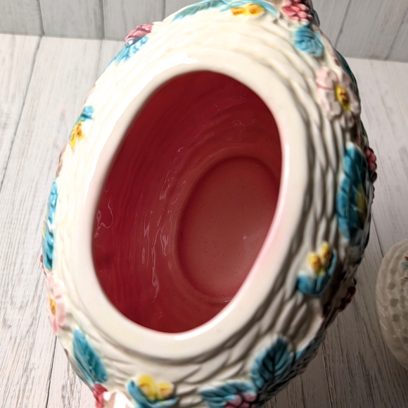 The Haldon Group Vintage Embossed Basket-weave Blackberry Floral Tea Pot - Picture 7 of 9